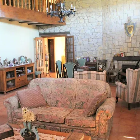 Lujosa Finca Rustica Para Relajarse Habitación en casa particular